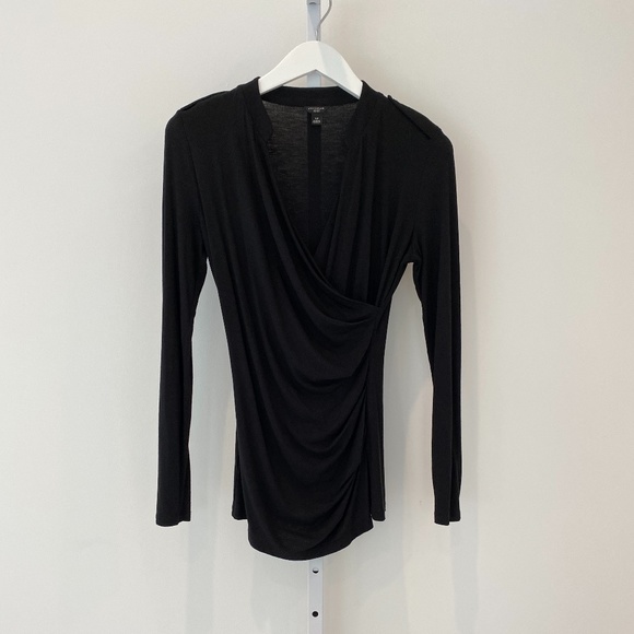 ANN TAYLOR BLACK FAUX WRAP TOP SIZE SMALL PETITE NWOTS! - Picture 3 of 16